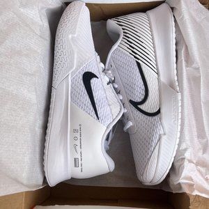 $59 New in Box: Women's Nike Zoom Vapor Pro 2 Tennis Shoes - Size 9